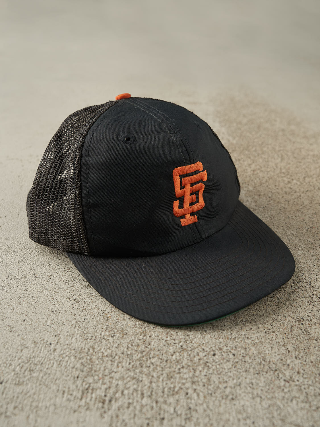 Vintage 80s Black San Francisco Giants Trucker (O/S)