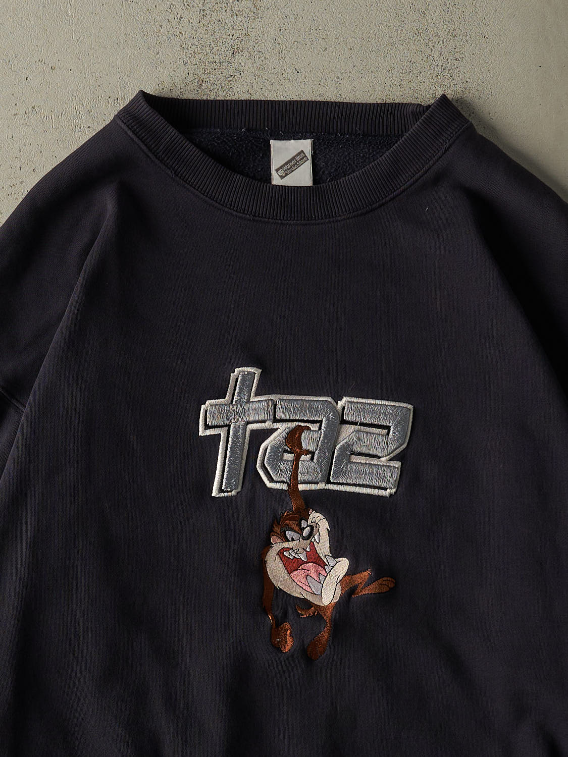 Vintage 90s Faded Black Tasmanian Devil Embroidered Crewneck (XXL)