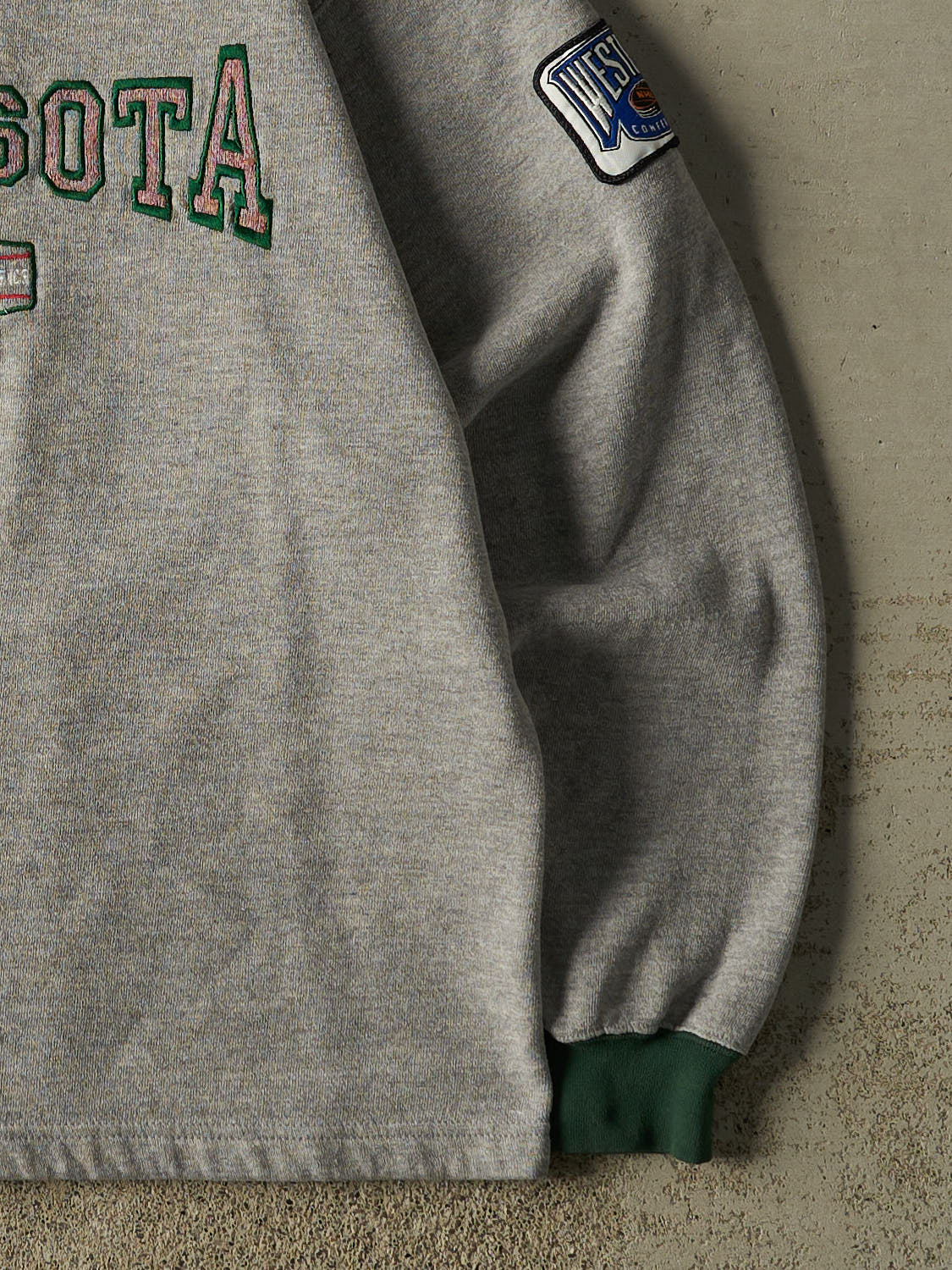 Vintage 90s Grey Minnesota Wild Lightweight Crewneck (M/L)