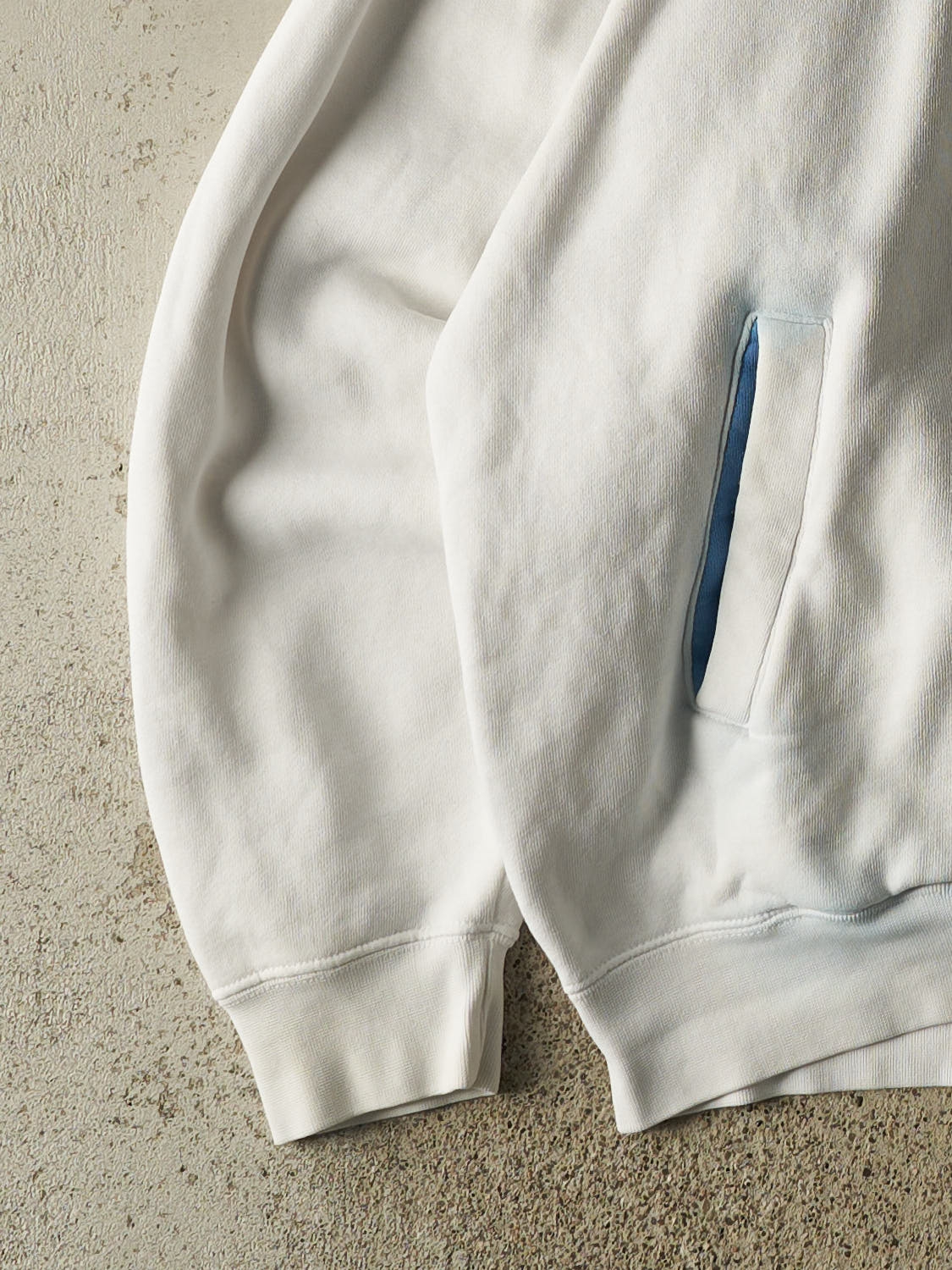 Vintage 90s White University of North Carolina Hoodie (L/XL)