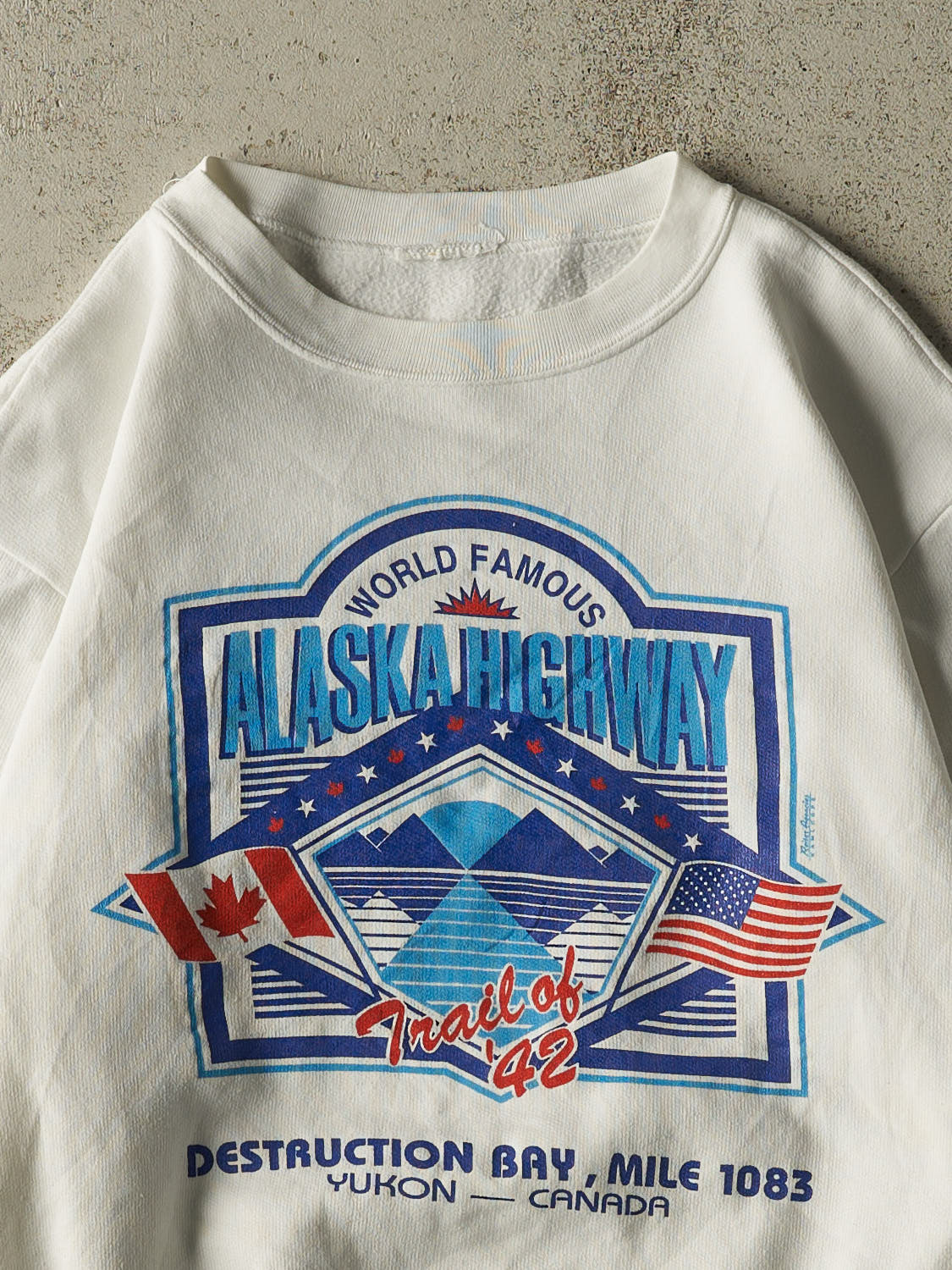 Vintage 90s White Alaska Highway Crewneck (S/M)