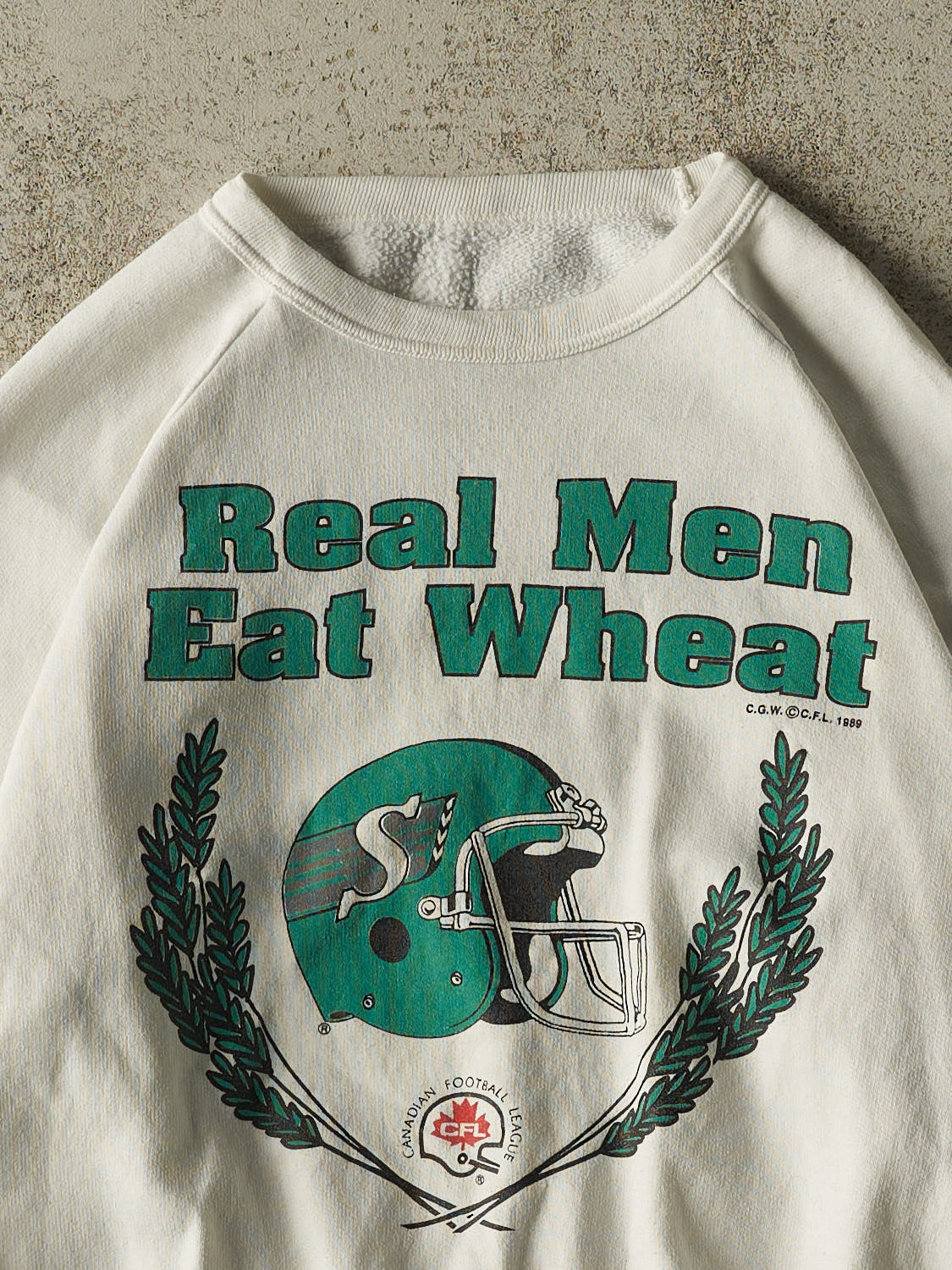 Vintage 89' White Saskatchewan Roughriders "Real Men Eat Wheat" Crewneck (S)