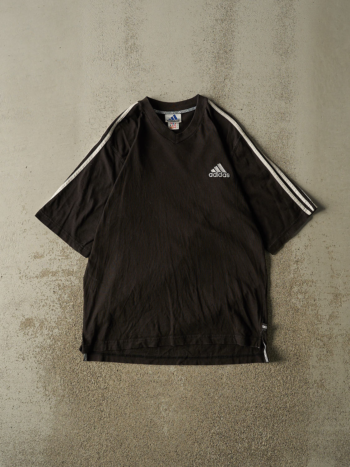Vintage Y2K Black Adidas Embroidered Tee (M/L)