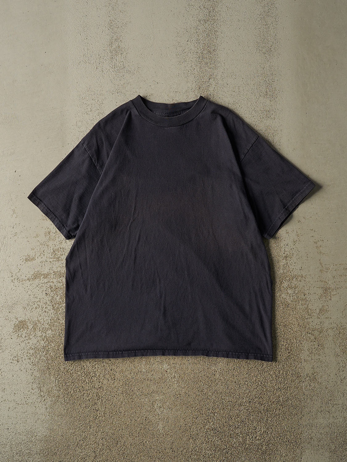 Vintage Y2K Navy Blue Blank Tee (L/XL)