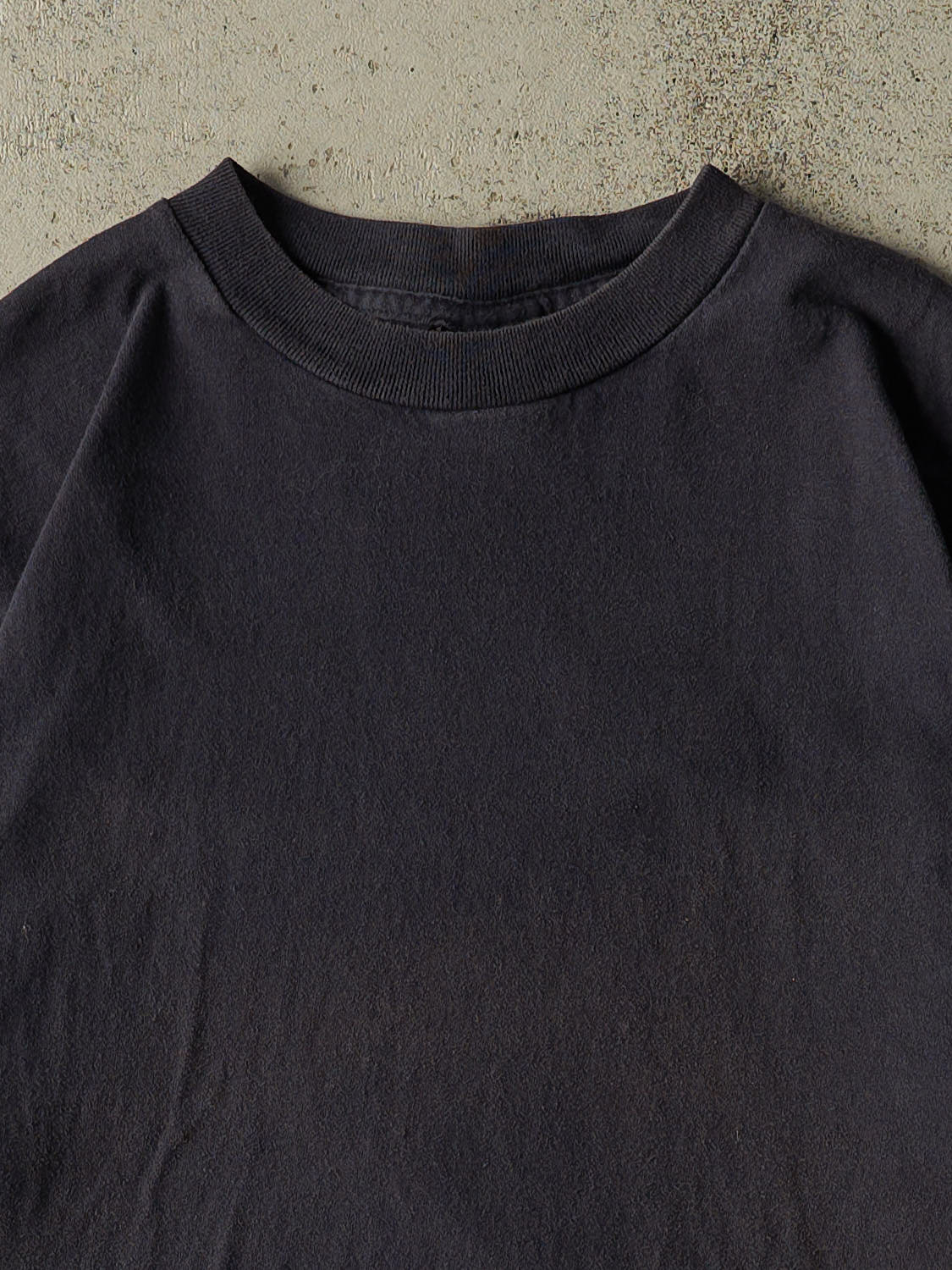 Vintage Y2K Navy Blue Blank Tee (L/XL)