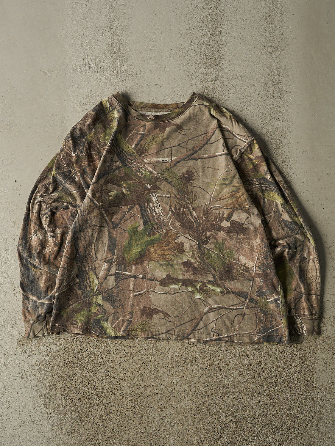 Vintage Y2K Camo Realtree Long Sleeve (L)