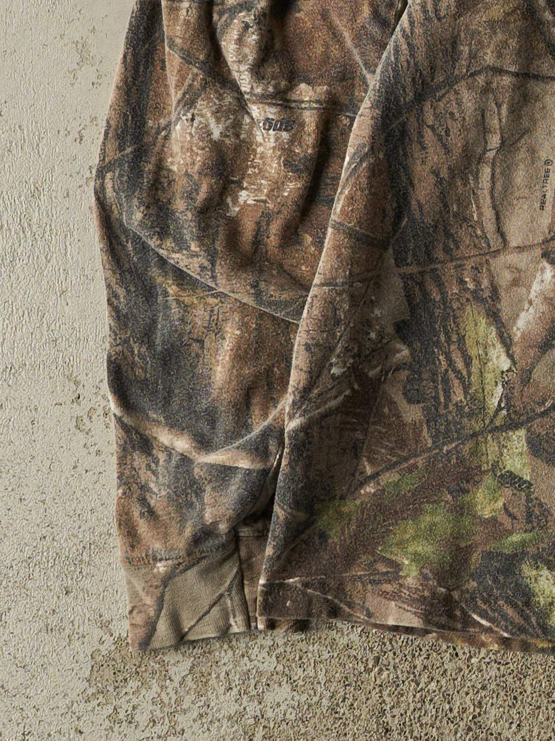 Vintage Y2K Camo Realtree Long Sleeve (L)
