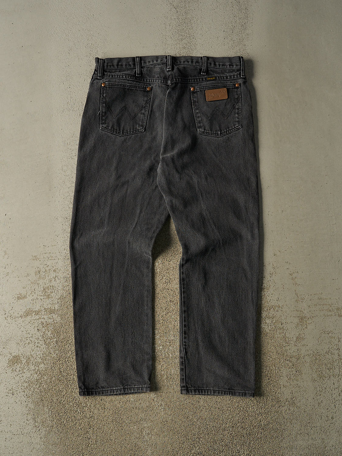 Vintage 90s Faded Black Wrangler Jeans (35x29)