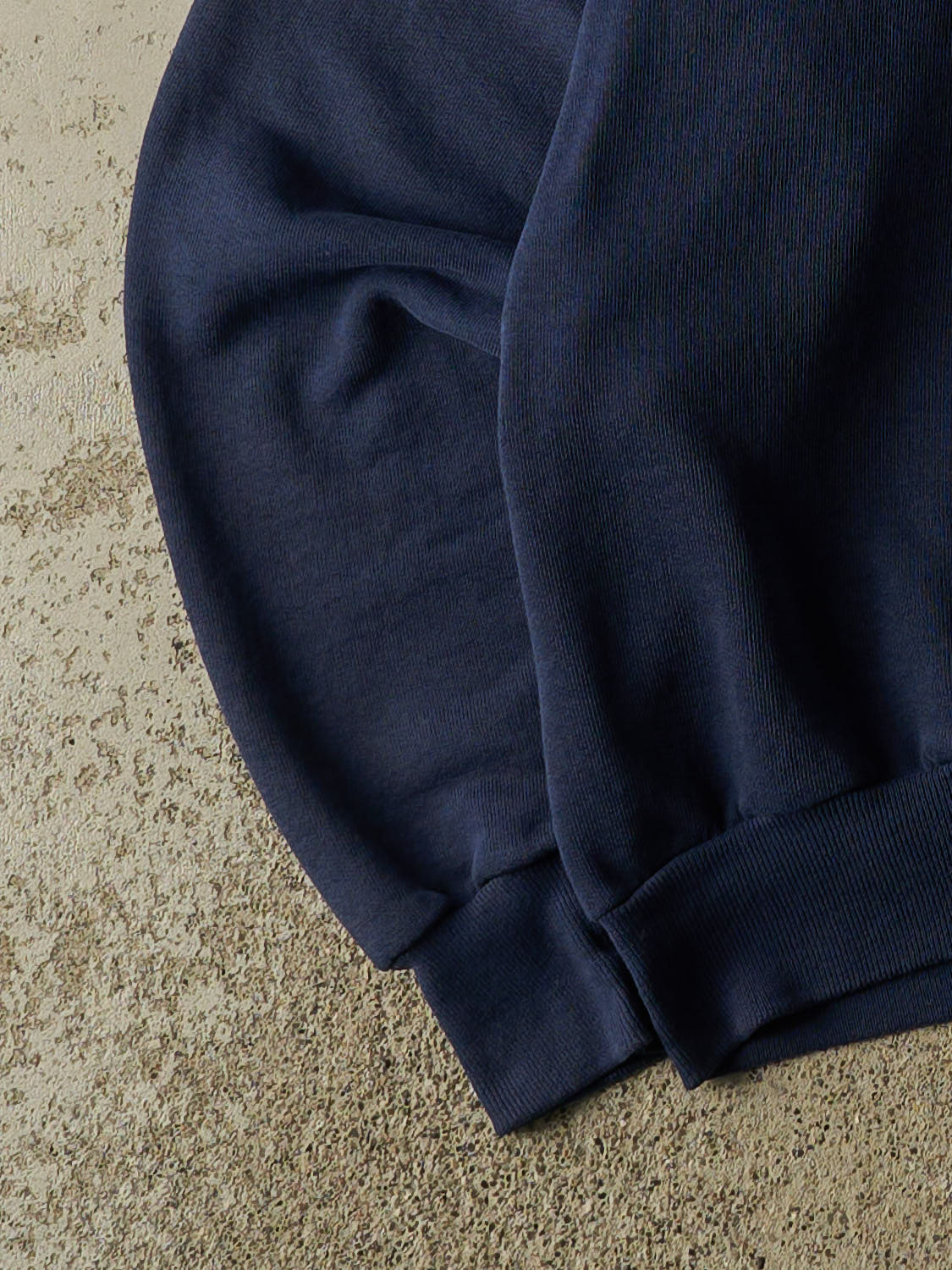 Vintage 90s Navy Blue Hawaii Embroidered Crewneck (S/M)