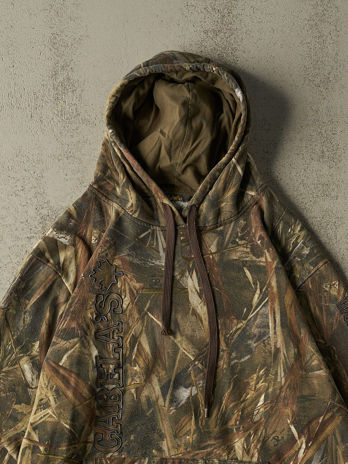 Vintage Y2K Camo Cabela's Embroidered Hoodie (XL/XXL)