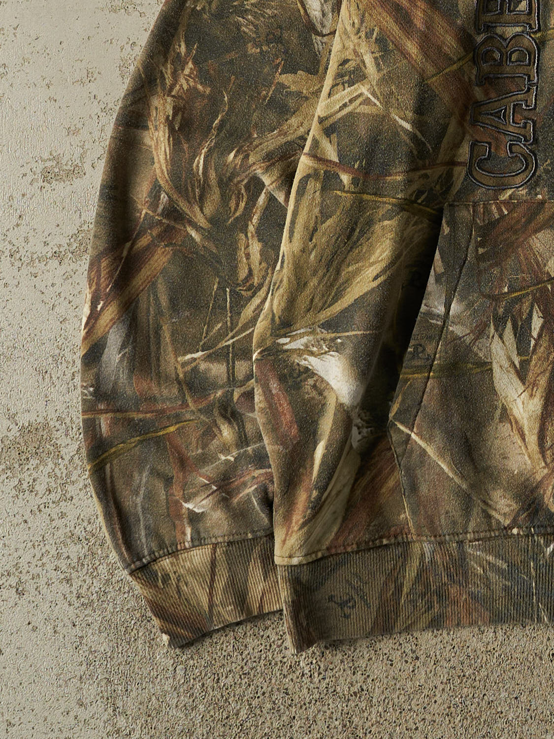 Vintage Y2K Camo Cabela's Embroidered Hoodie (XL/XXL)