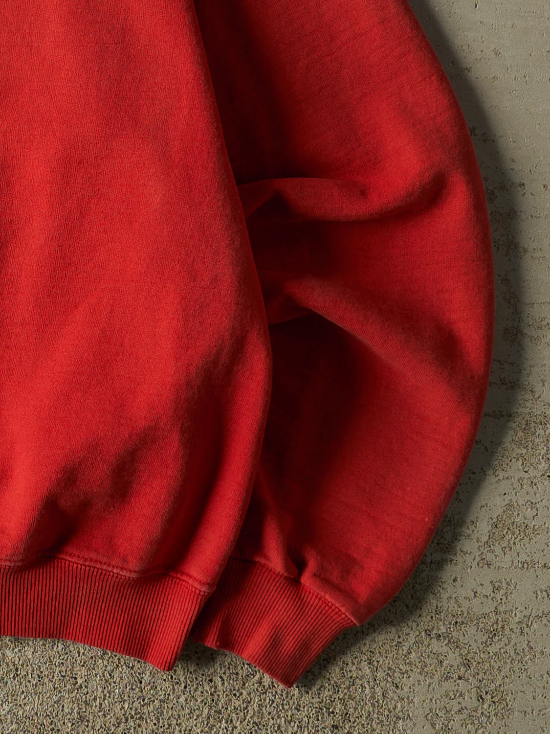 Vintage Y2K Red Blank Crewneck (M/L)