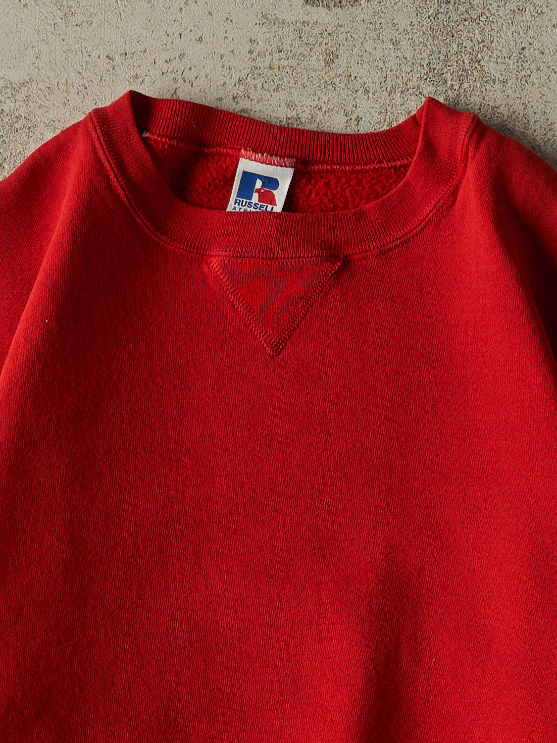 Vintage 90s Red Russell Athletic Blank Crewneck (S/M)
