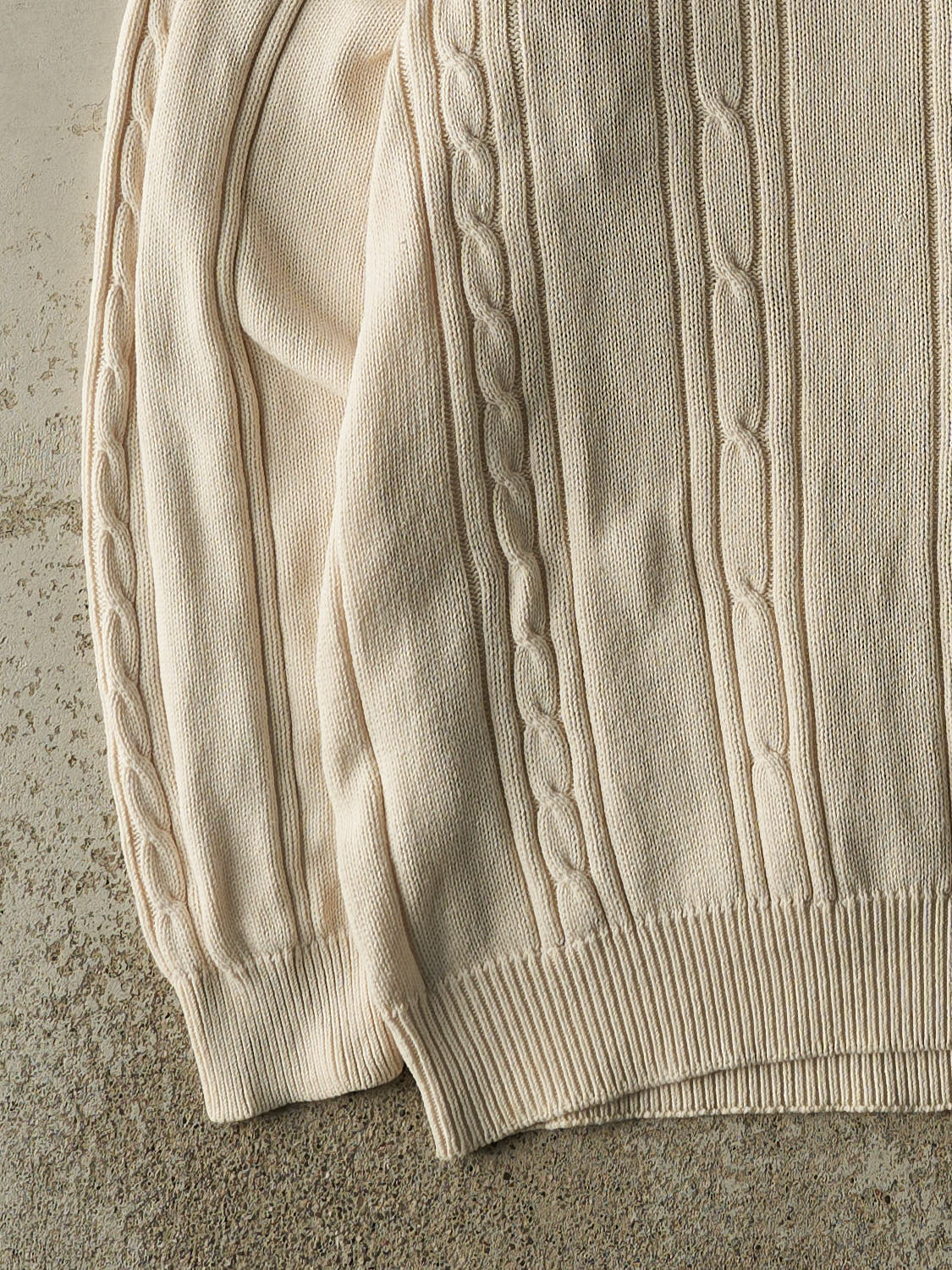 Vintage 90s Beige Izod Embroidered Cable Knit (XL/XXL)