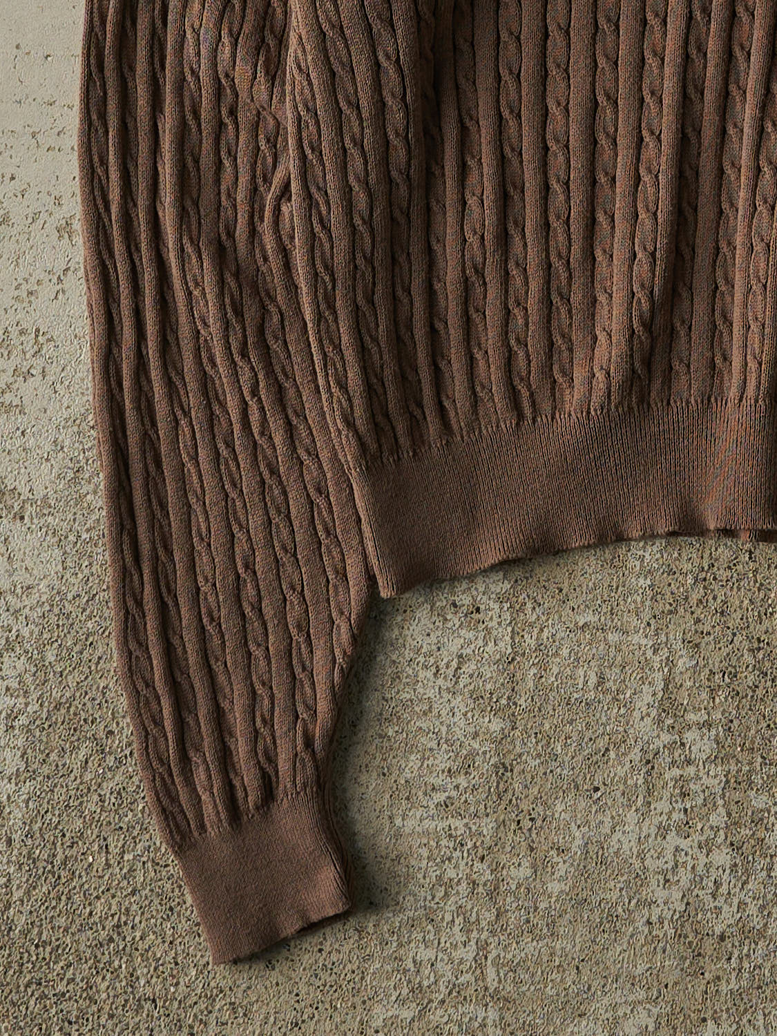 Vintage Y2K Brown Gap Cable Knit (M/L)