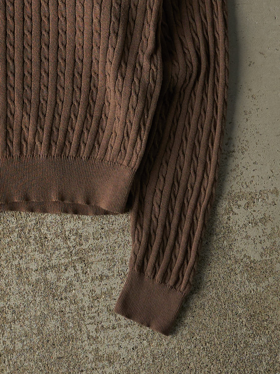 Vintage Y2K Brown Gap Cable Knit (M/L)