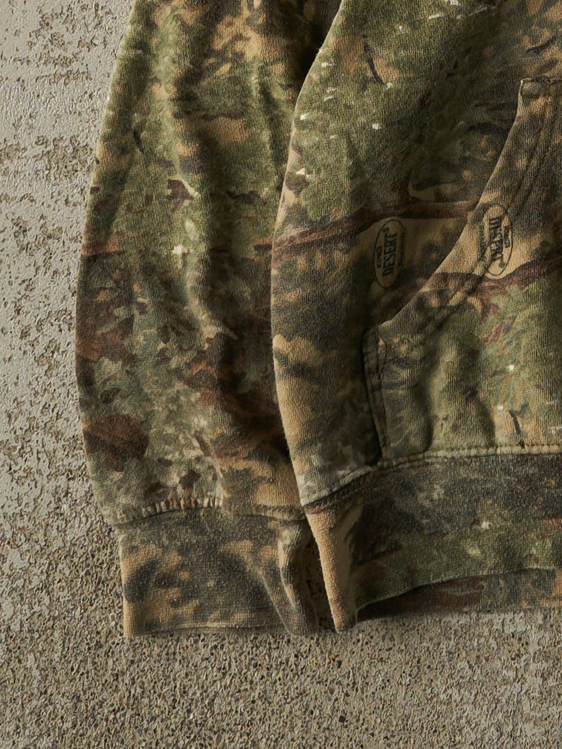 Vintage Y2K Camo Kings Desert Camo Hoodie (XXS/XS)