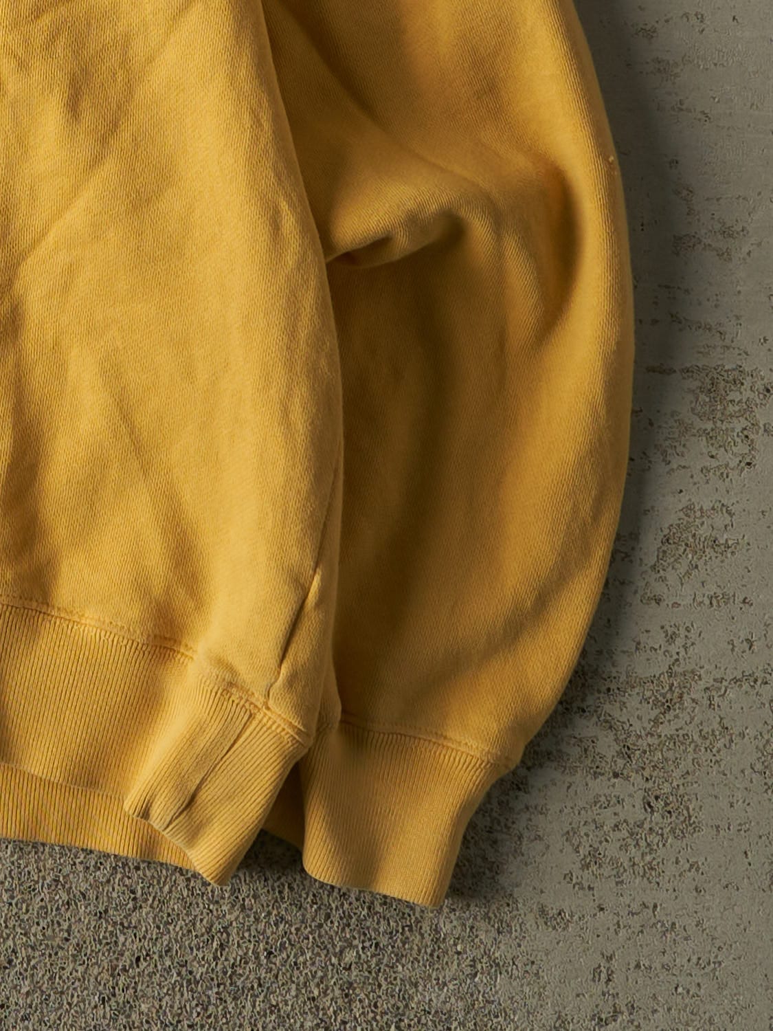 Vintage 90s Yellow Tommy Hilfiger Embroidered Crewneck (L)