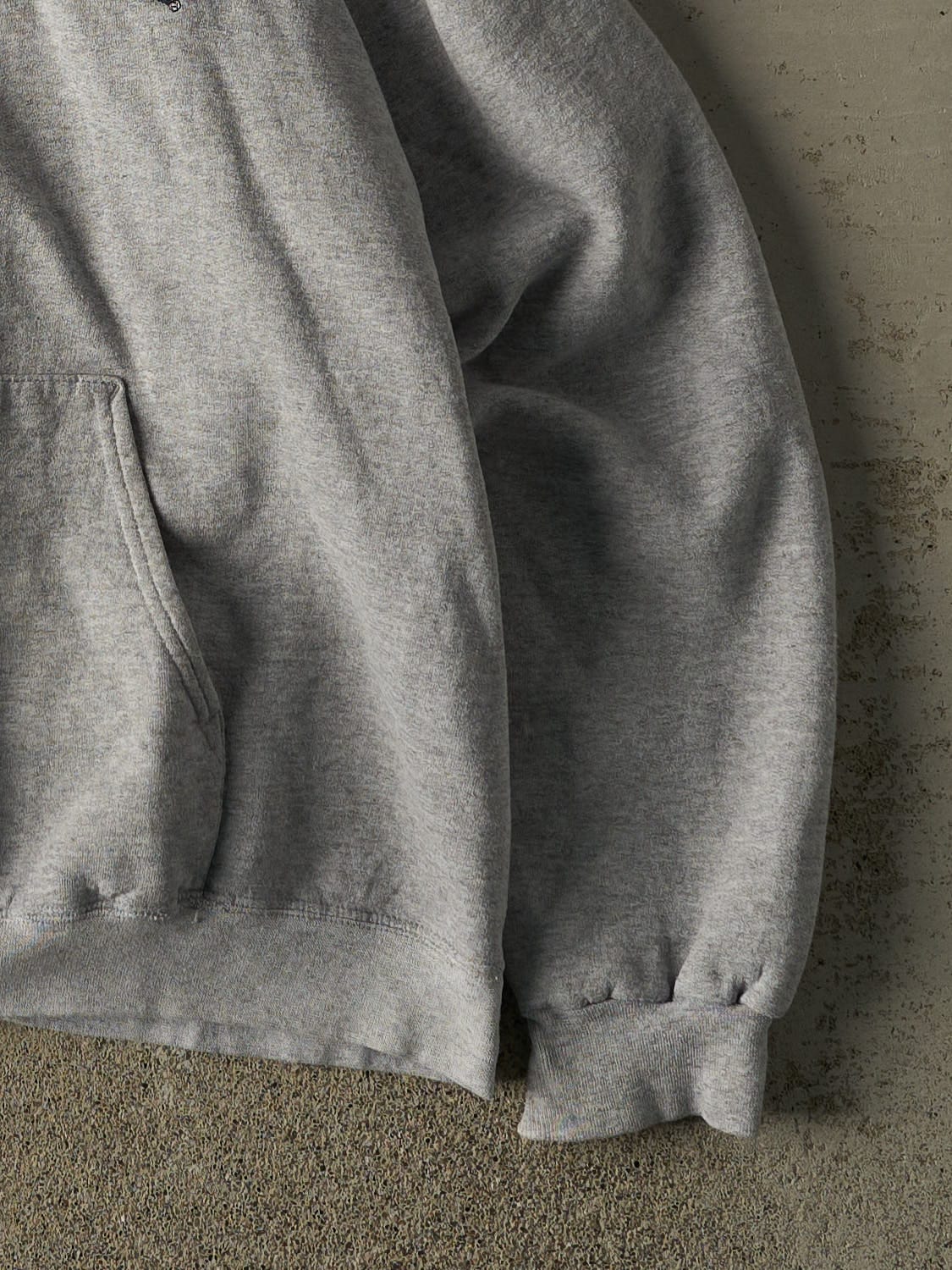 Vintage 90s Grey University of Notre Dame Embroidered Hoodie (L/XL)