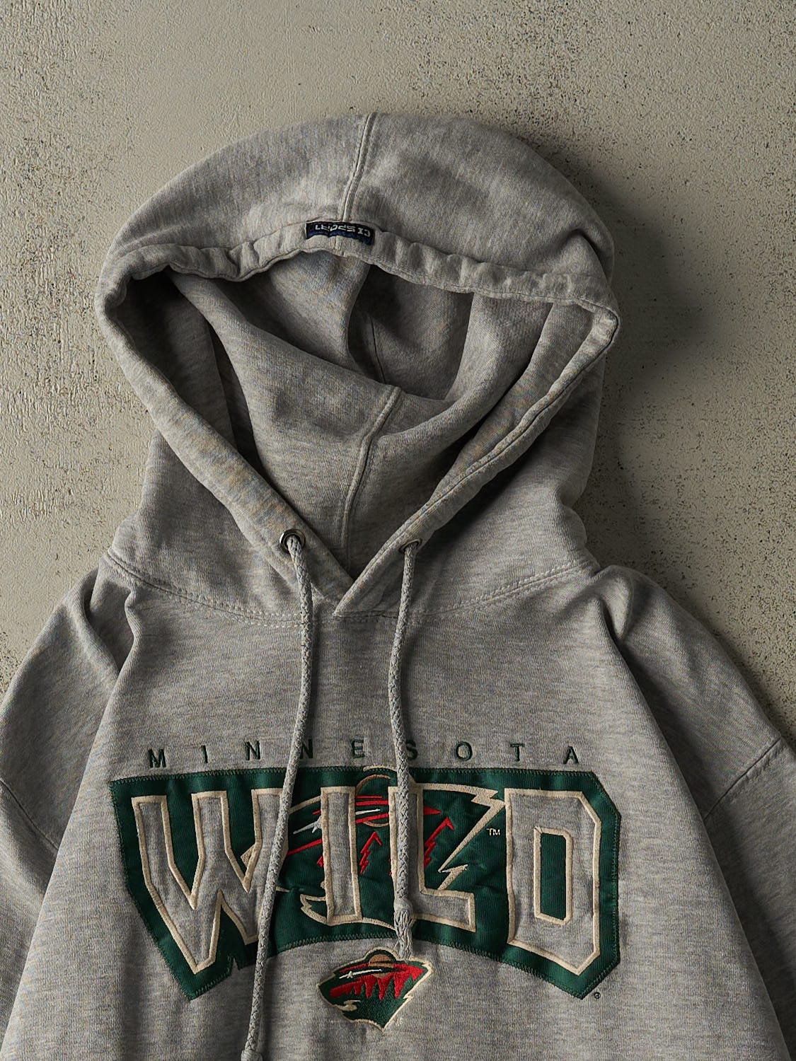 Vintage 90s Grey Minnesota Wild Embroidered Hoodie (L/XL)
