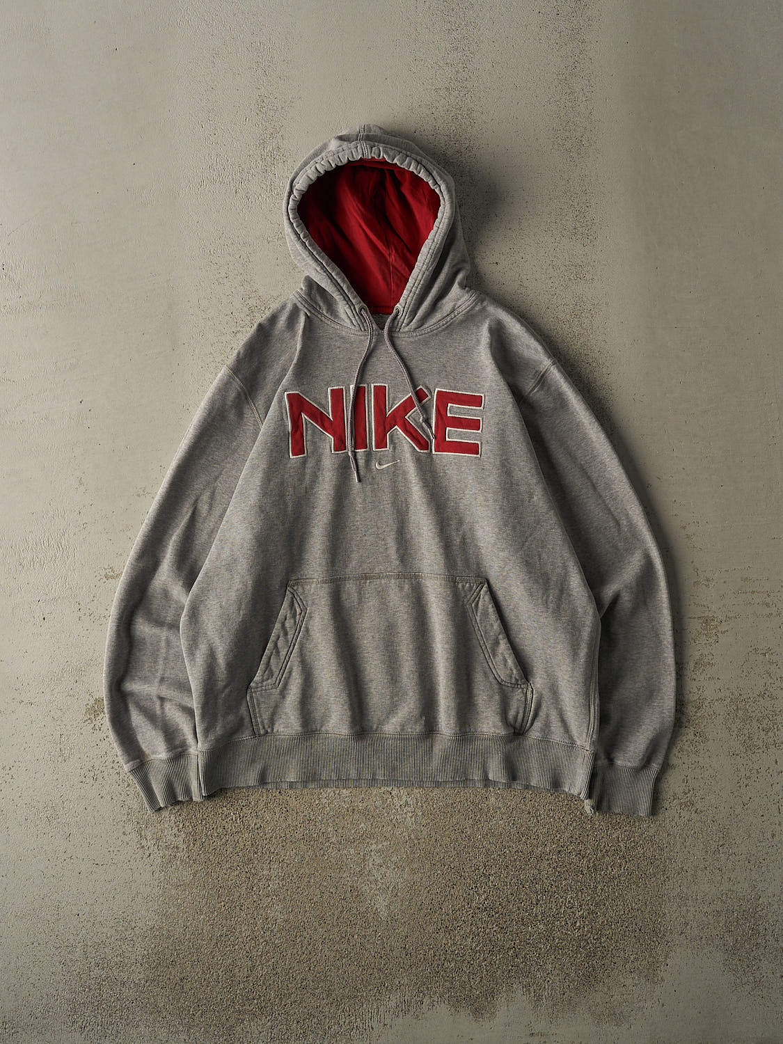 Vintage Y2K Grey Nike Embroidered Hoodie (L/XL)