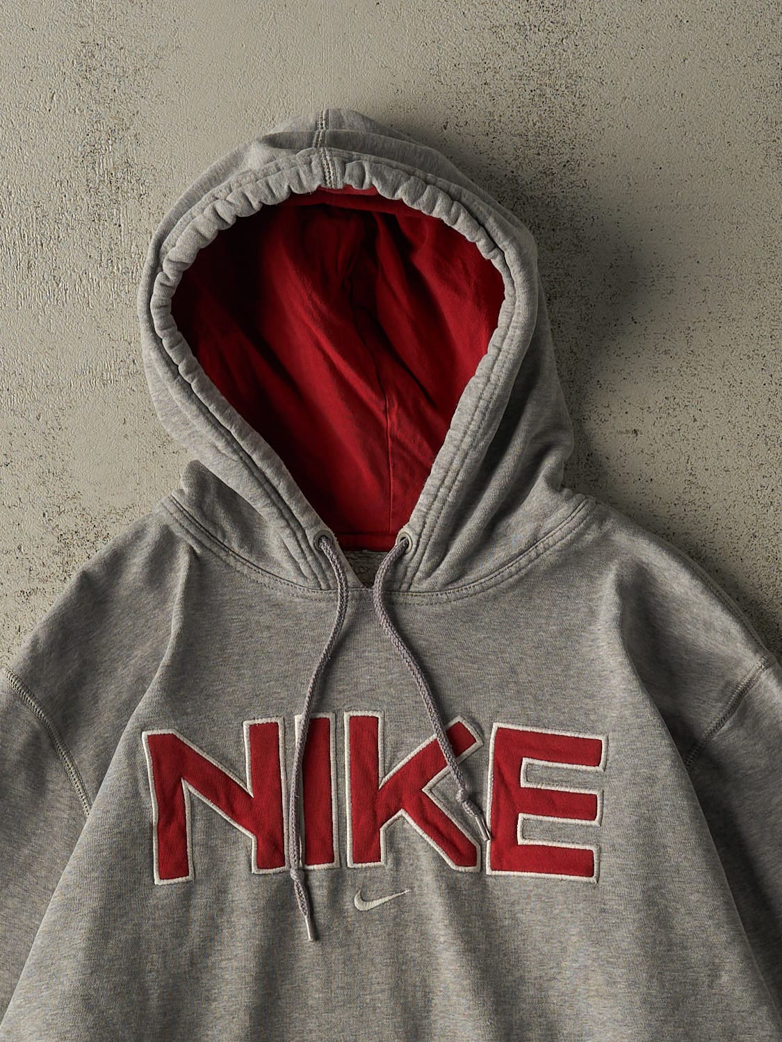 Vintage Y2K Grey Nike Embroidered Hoodie (L/XL)
