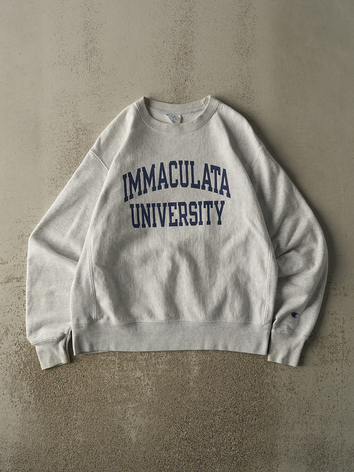 Vintage Y2K Heather Grey Champion Reverse Weave Immaculata University Crewneck (L)