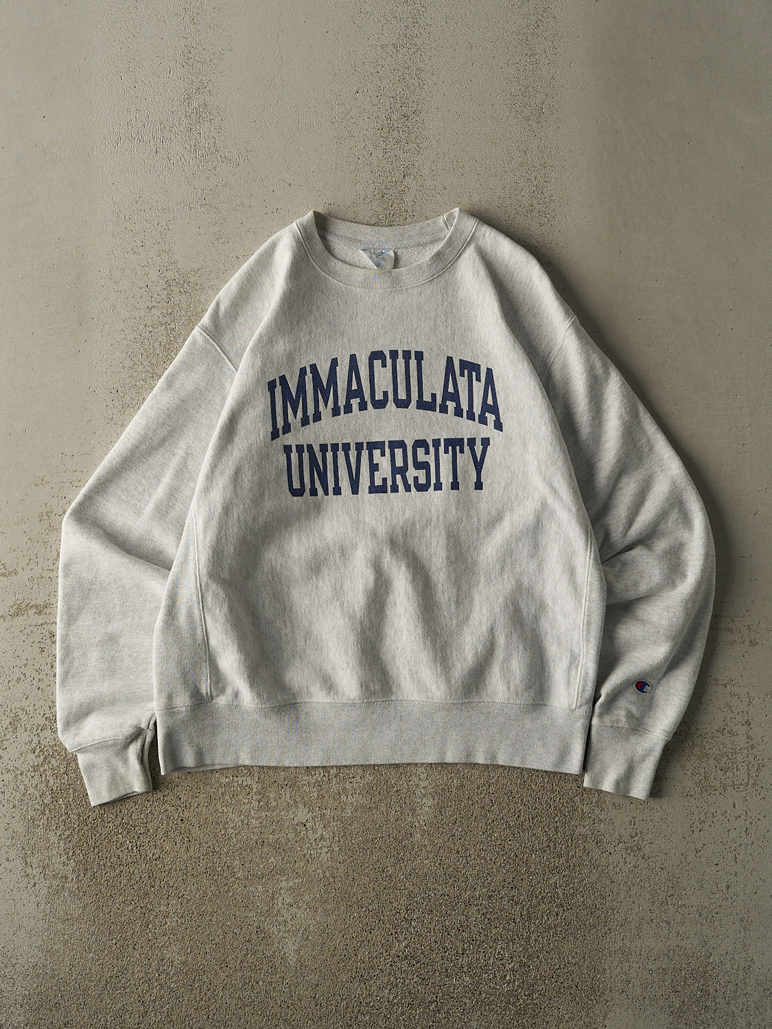 Vintage Y2K Heather Grey Champion Reverse Weave Immaculata University Crewneck (L)