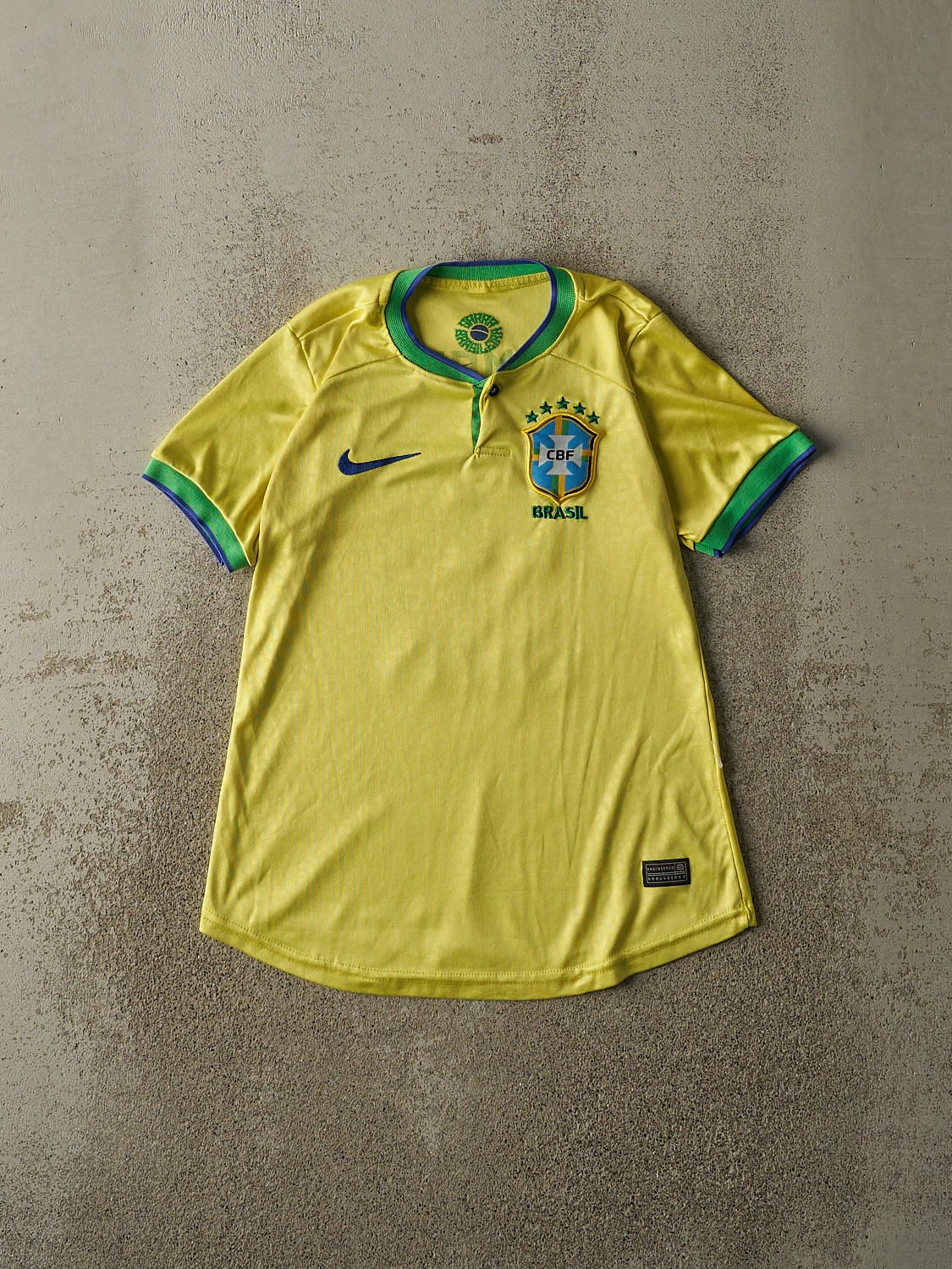 Vintage Y2K Yellow Nike Brasil Neymar Jr. Soccer Jersey (XS)