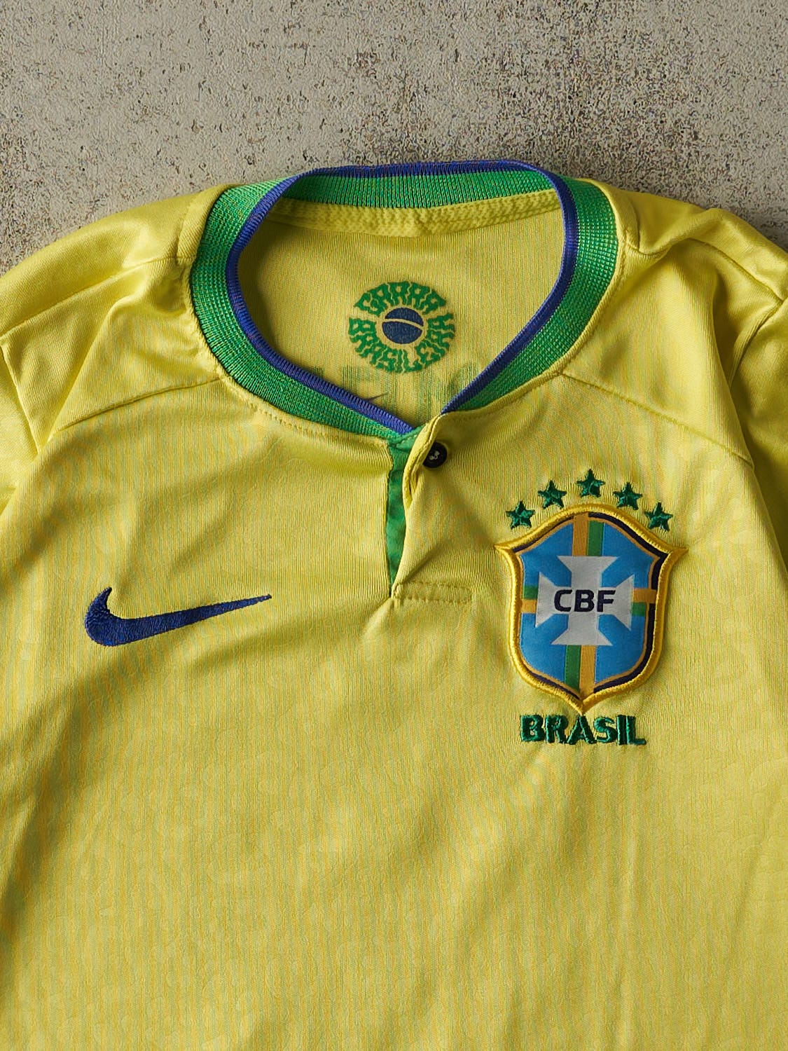 Vintage Y2K Yellow Nike Brasil Neymar Jr. Soccer Jersey (XS)