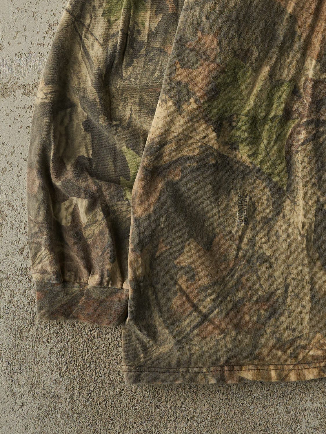 Vintage 90s Camo Advantage Camo Mock Neck Long Sleeve (L)