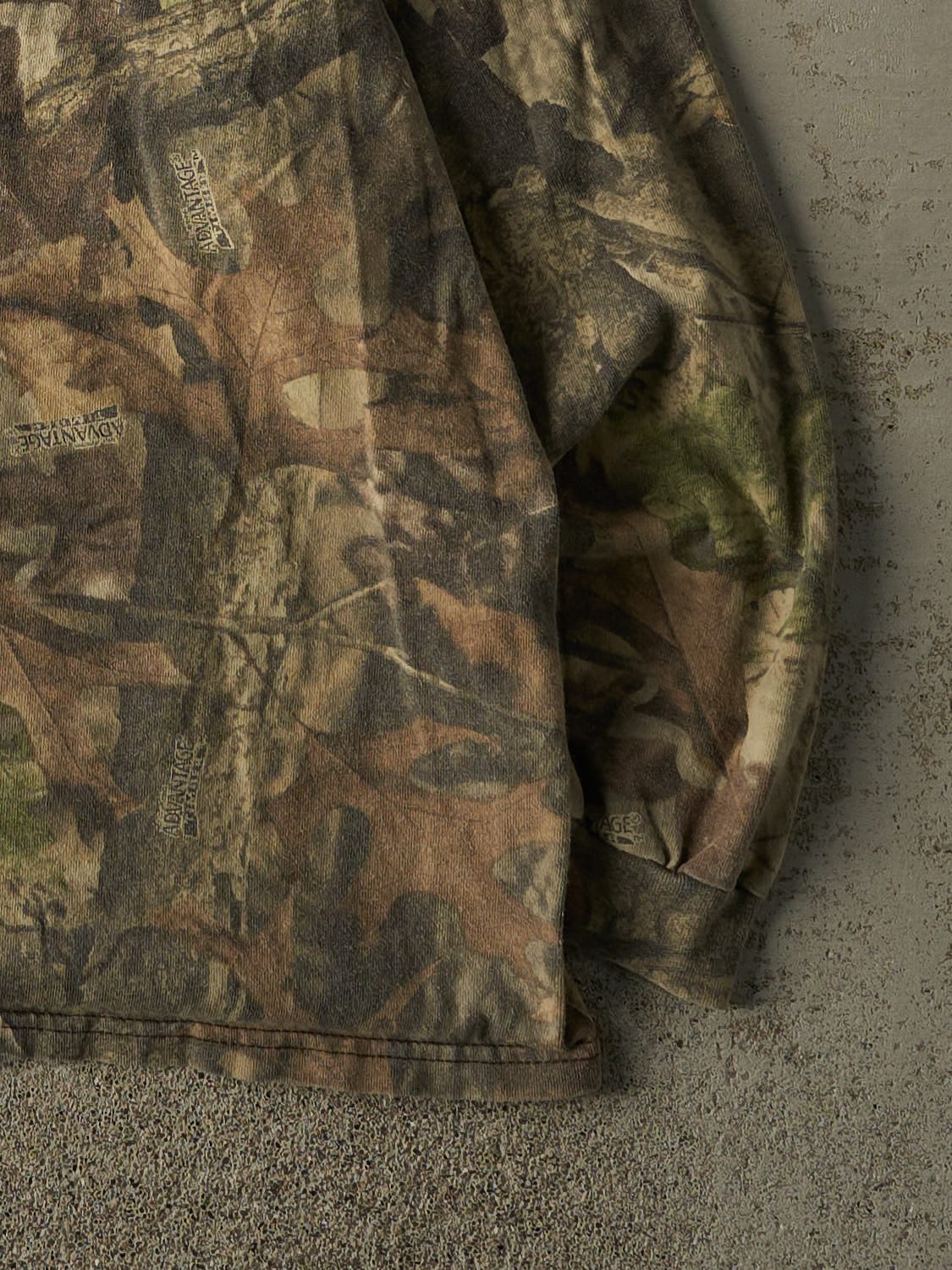 Vintage 90s Camo Advantage Camo Mock Neck Long Sleeve (L)