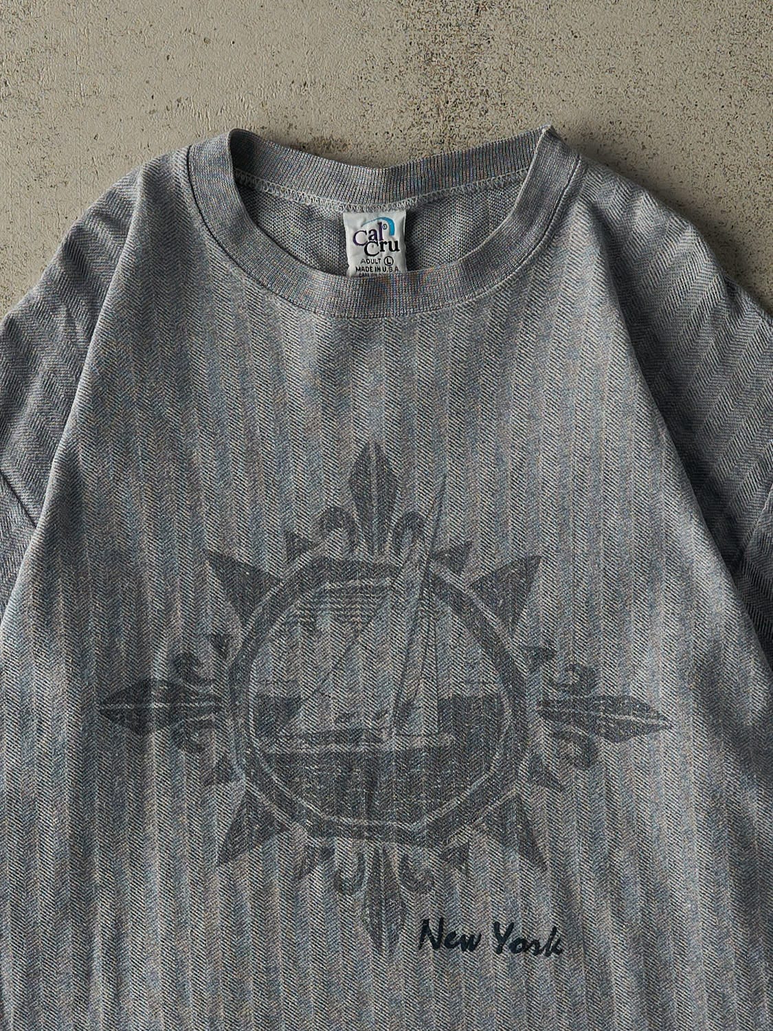 Vintage 80s Grey New York Textured Tee (L)