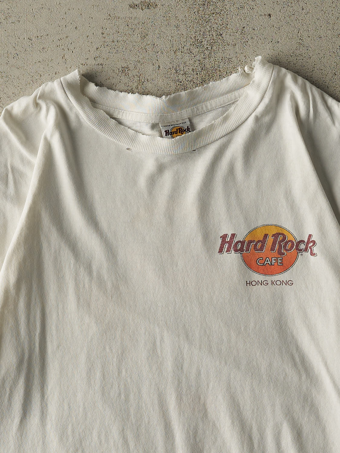 Vintage 90s White Hard Rock Cafe Hong Kong Tee (L)
