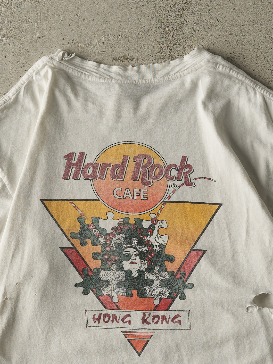 Vintage 90s White Hard Rock Cafe Hong Kong Tee (L)