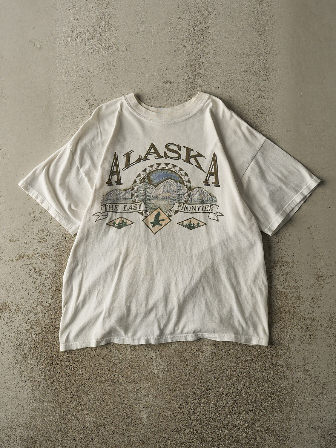 Vintage 90s White Alaska Tee (M/L)