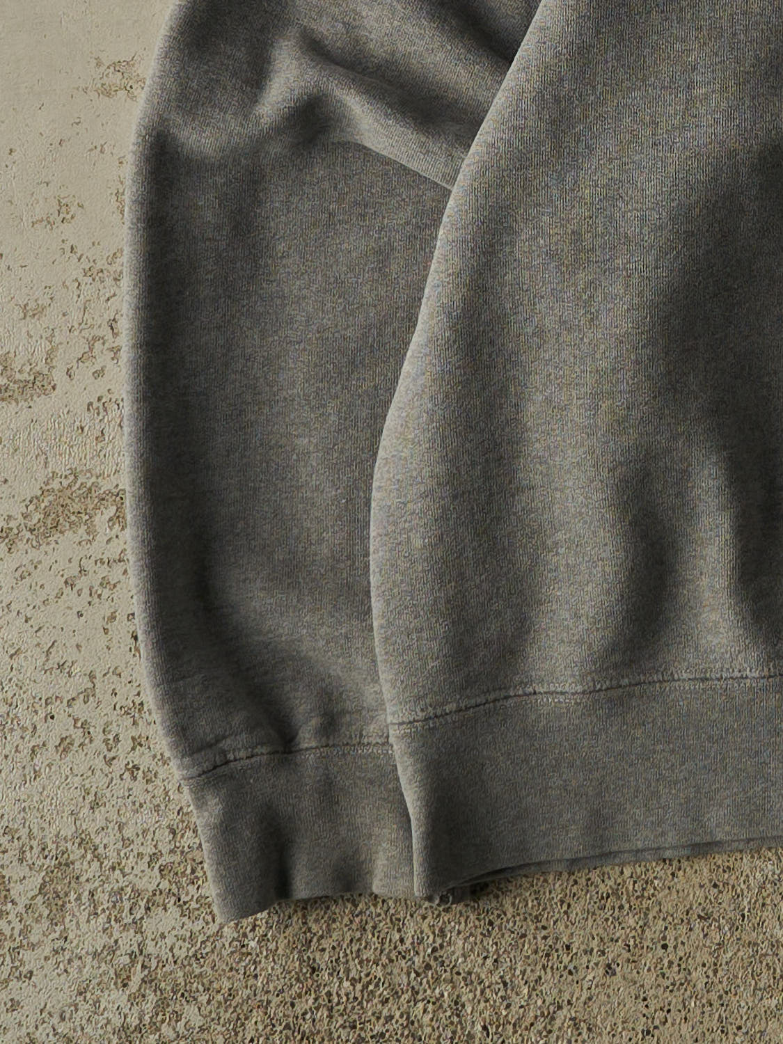 Vintage 90s Grey Wind River Logo Crewneck (M)