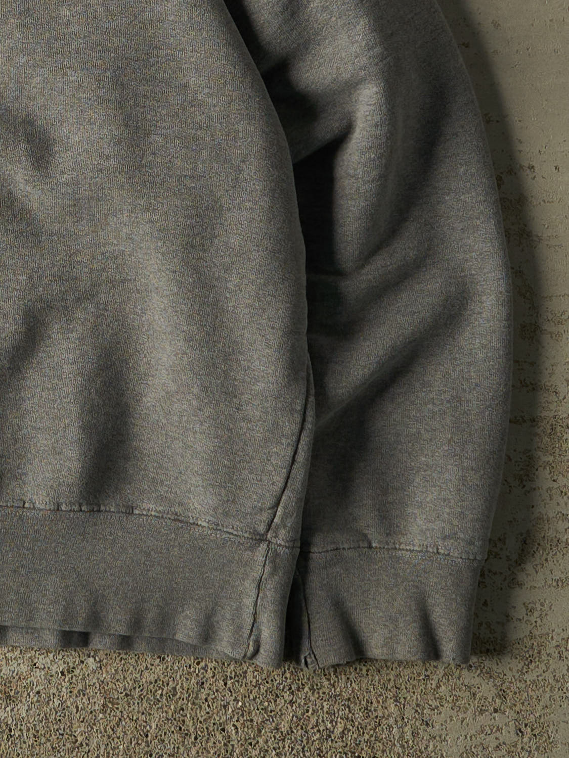 Vintage 90s Grey Wind River Logo Crewneck (M)