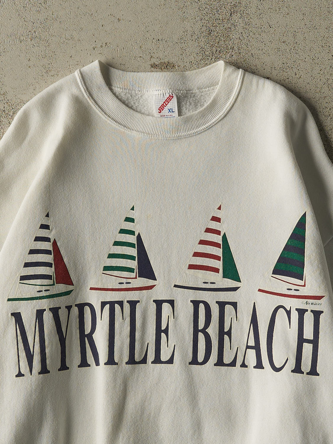Vintage 80s White Myrtle Beach Sail Boat Crewneck (L/XL)