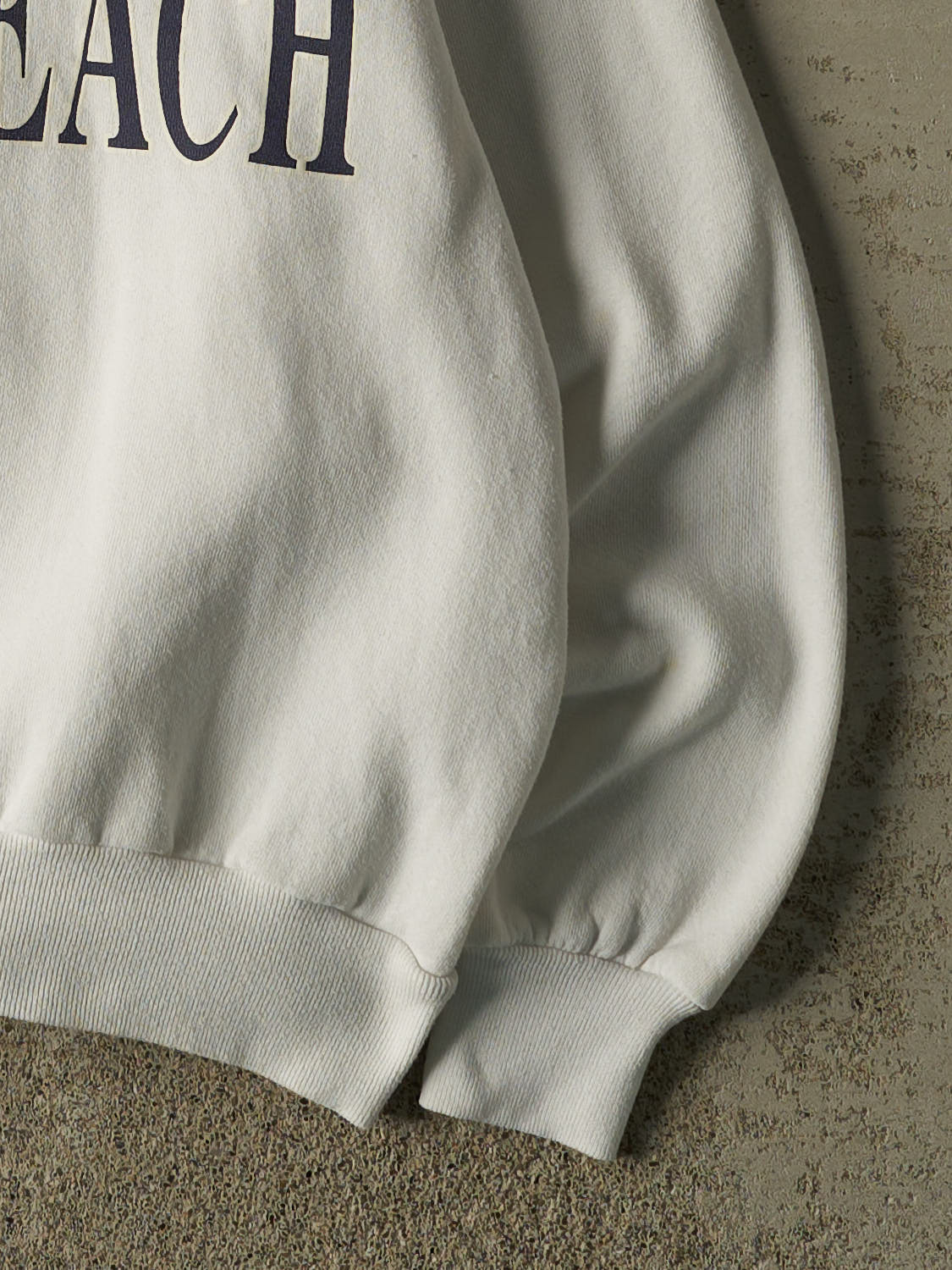Vintage 80s White Myrtle Beach Sail Boat Crewneck (L/XL)