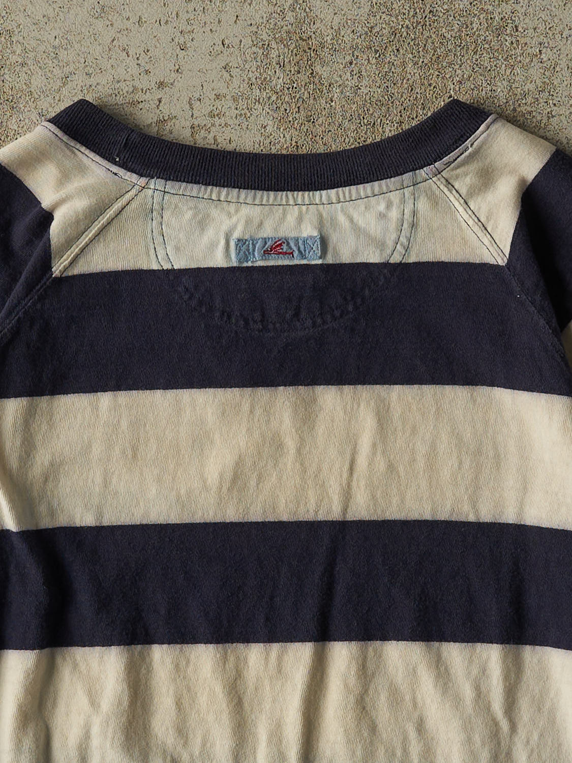 Vintage 90s Navy Blue Striped Tee (L/XL)