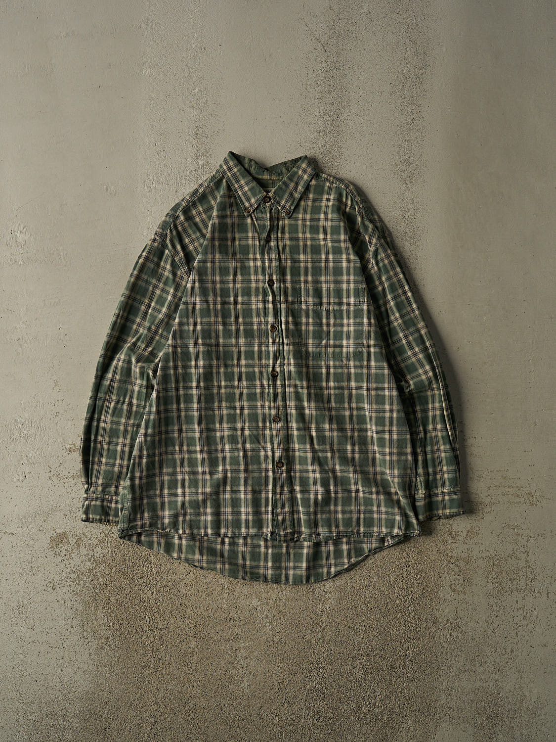 Vintage Y2K Green Aeropostale Button Up Long Sleeve (XL/XXL)
