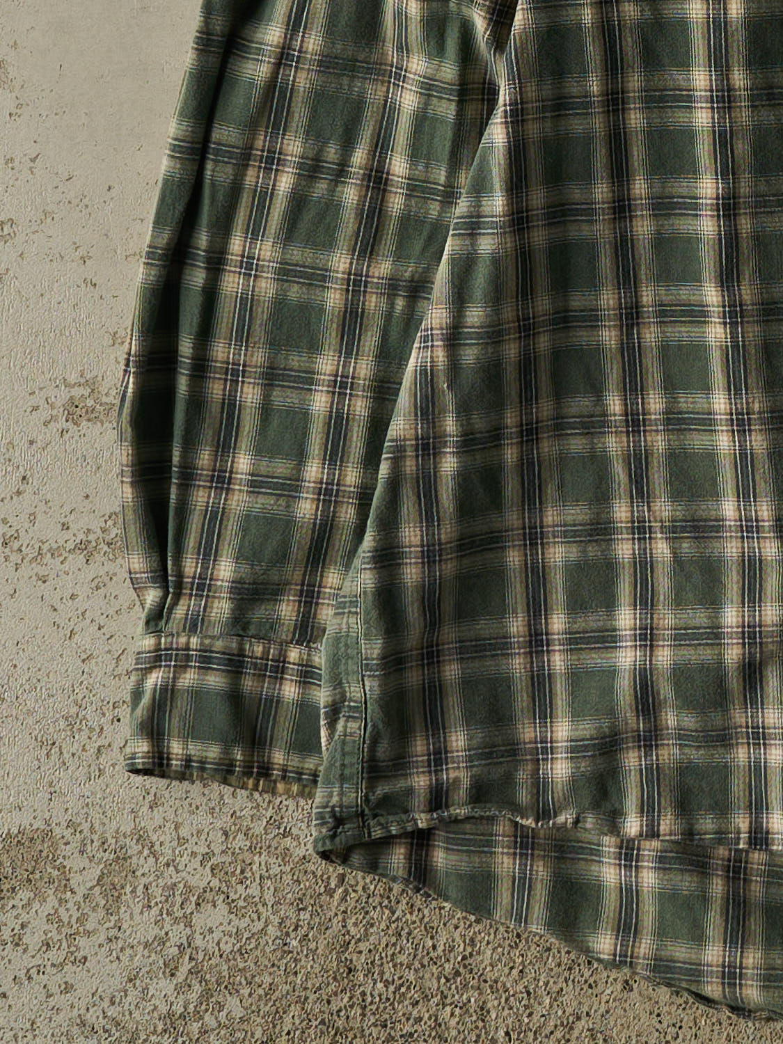 Vintage Y2K Green Aeropostale Button Up Long Sleeve (XL/XXL)