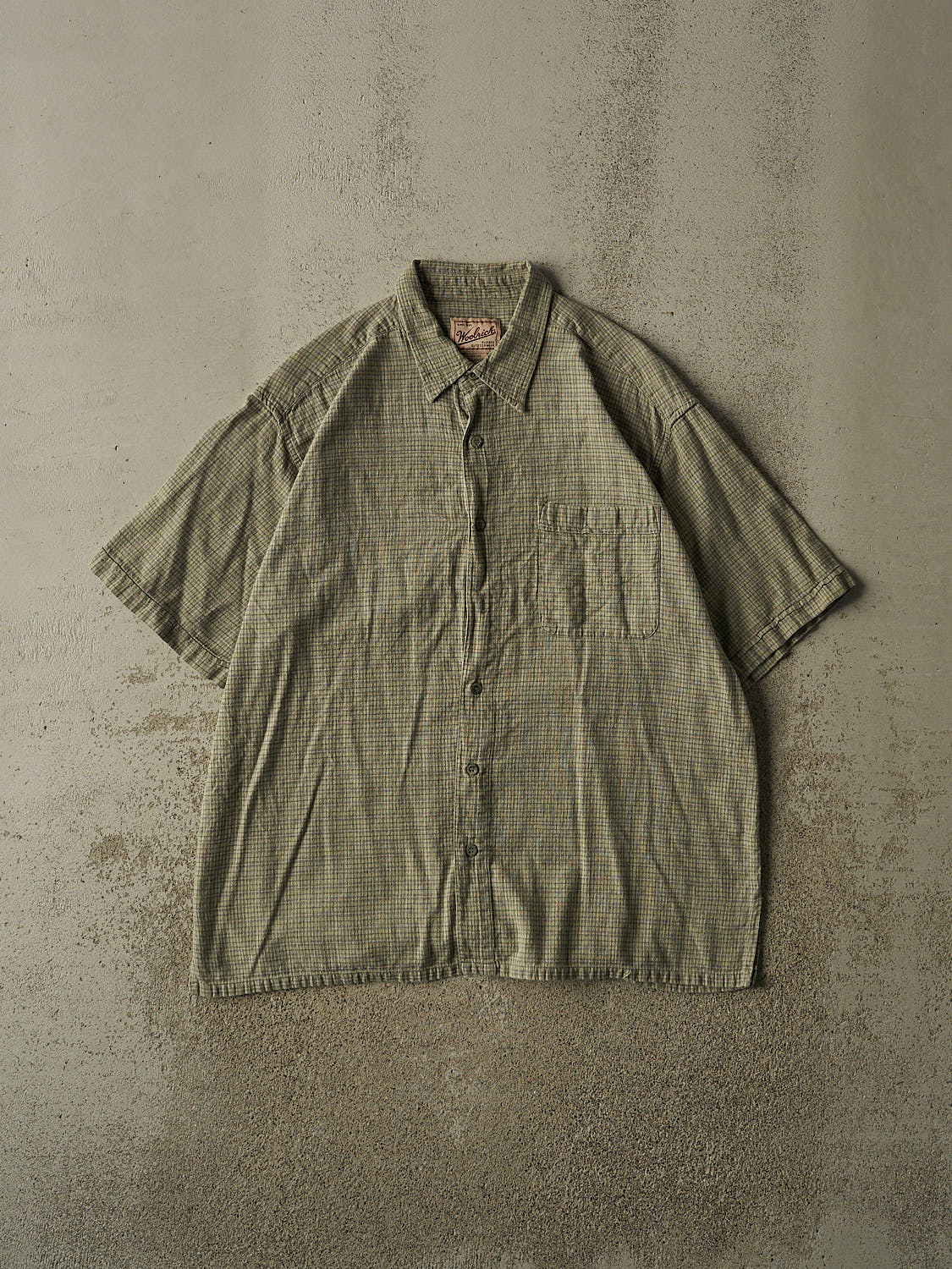 Vintage 90s Green Woolrich Button Up Tee (XL)