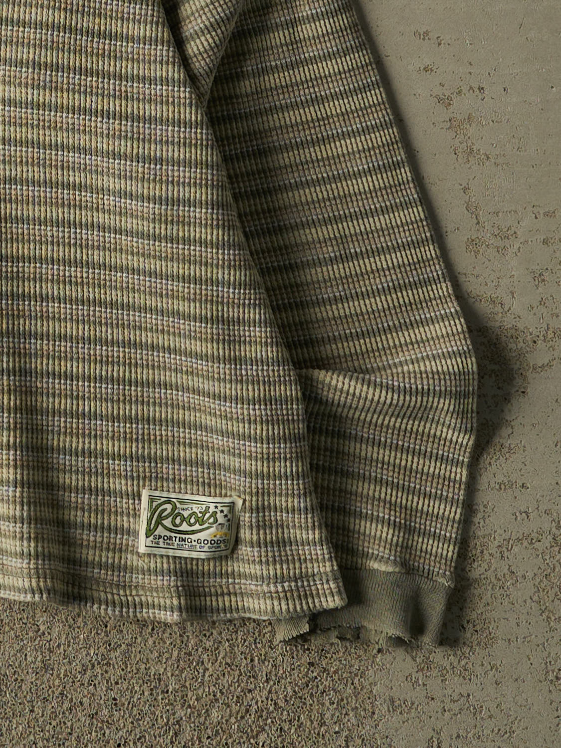 Vintage 90s Green Roots Thermal Long Sleeve (S/M)