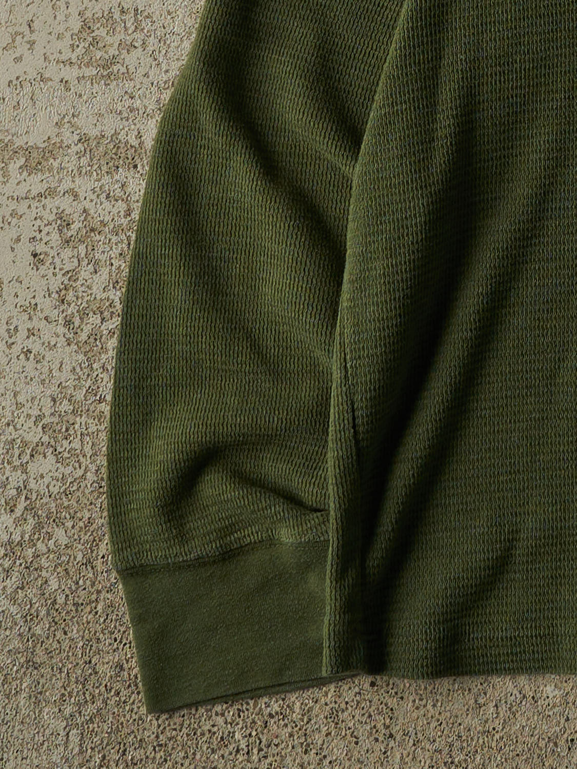 Vintage Y2K Green Mossy Oak Thermal Long Sleeve (M/L)