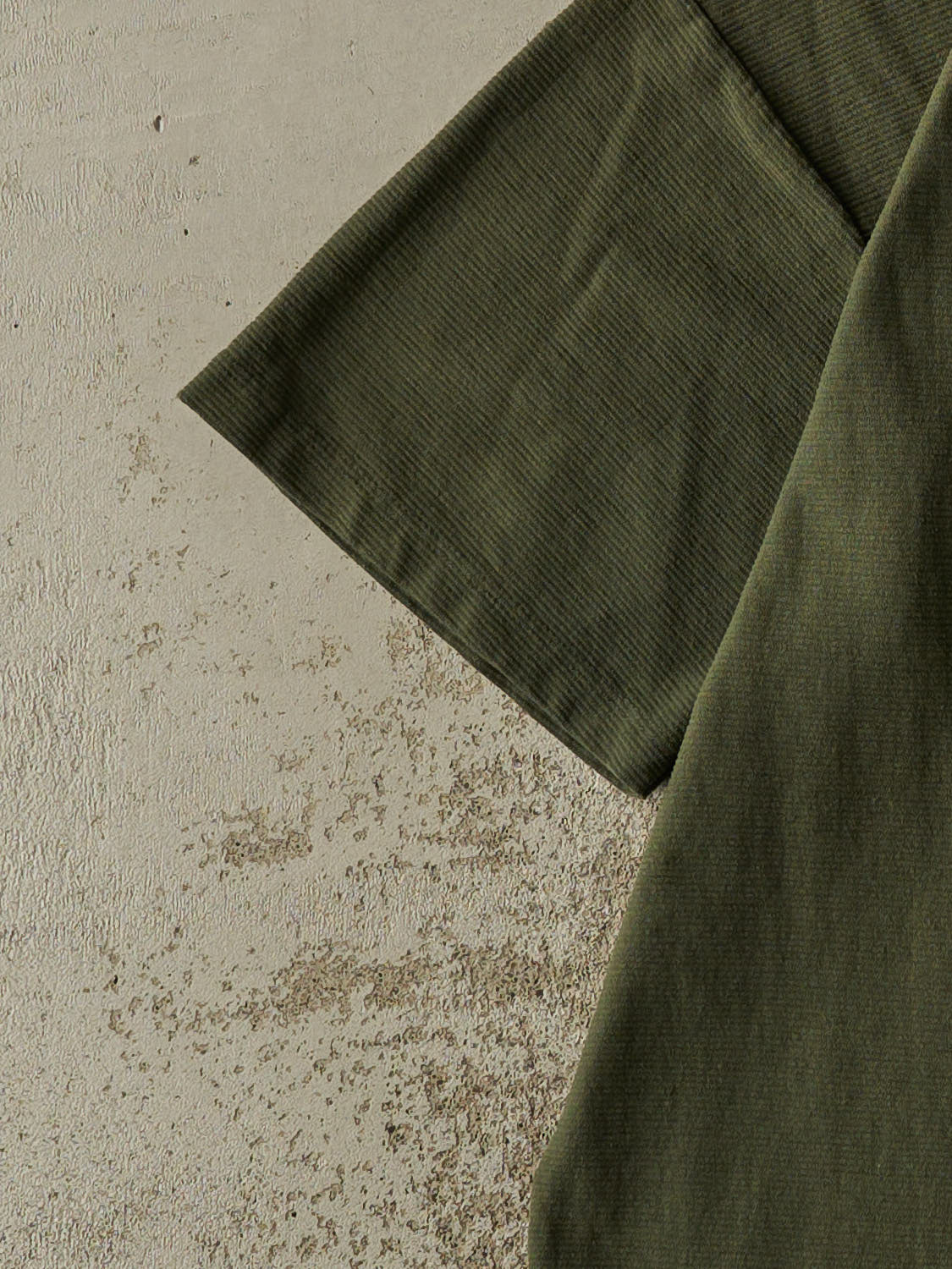 Vintage 90s Green Kodiak Textured Blank Tee (L/XL)