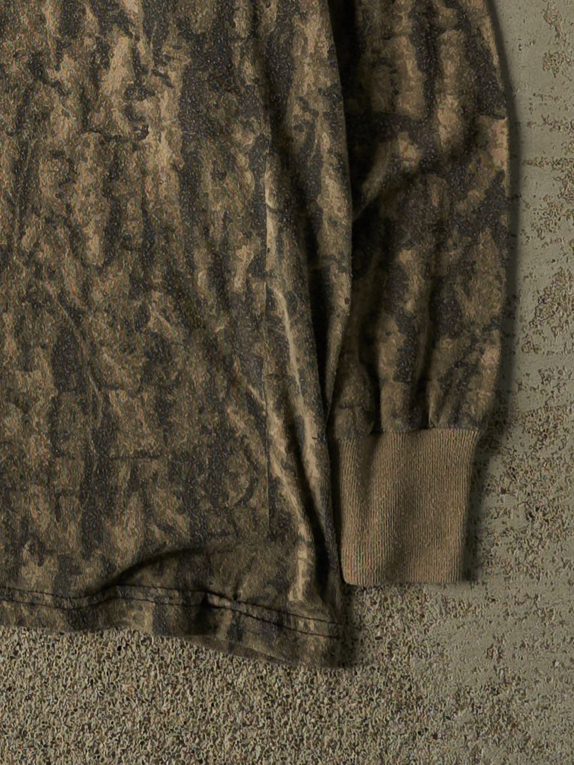 Vintage 90s Camo Pocket Long Sleeve (L/XL)