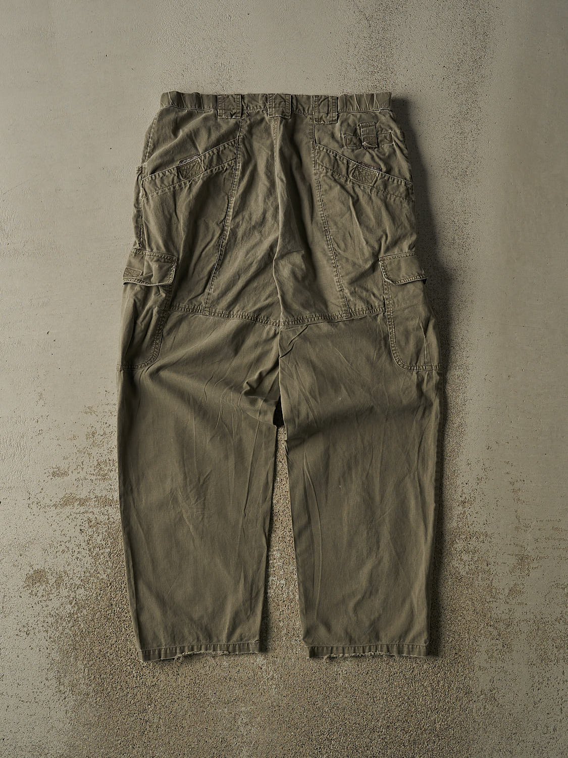Vintage 90s Green Columbia Cargo Pants (33x29)