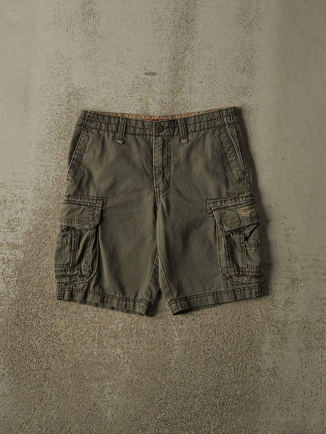 Vintage Y2K Green Union Bay Cargo Shorts (32x10.5)